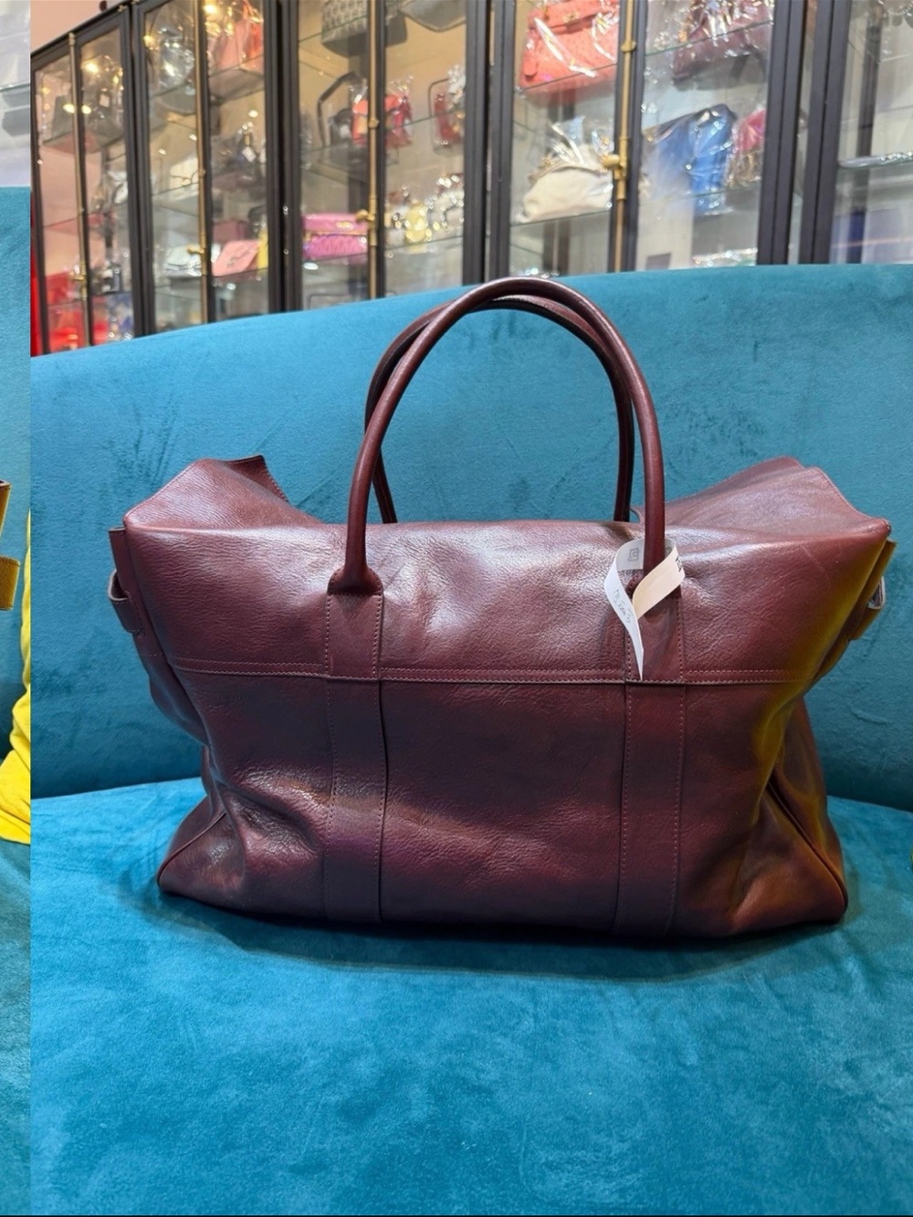 Mulberry Leather Travel Holdall in Burgundy - Picture 4 of 8